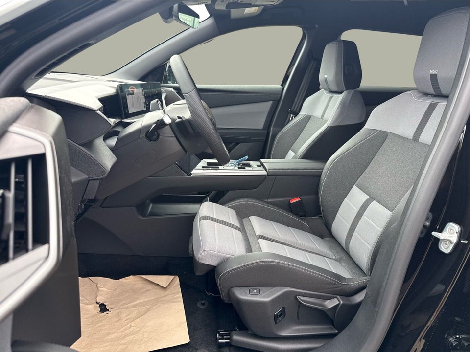 Opel Grandland-e 73 GS 5d