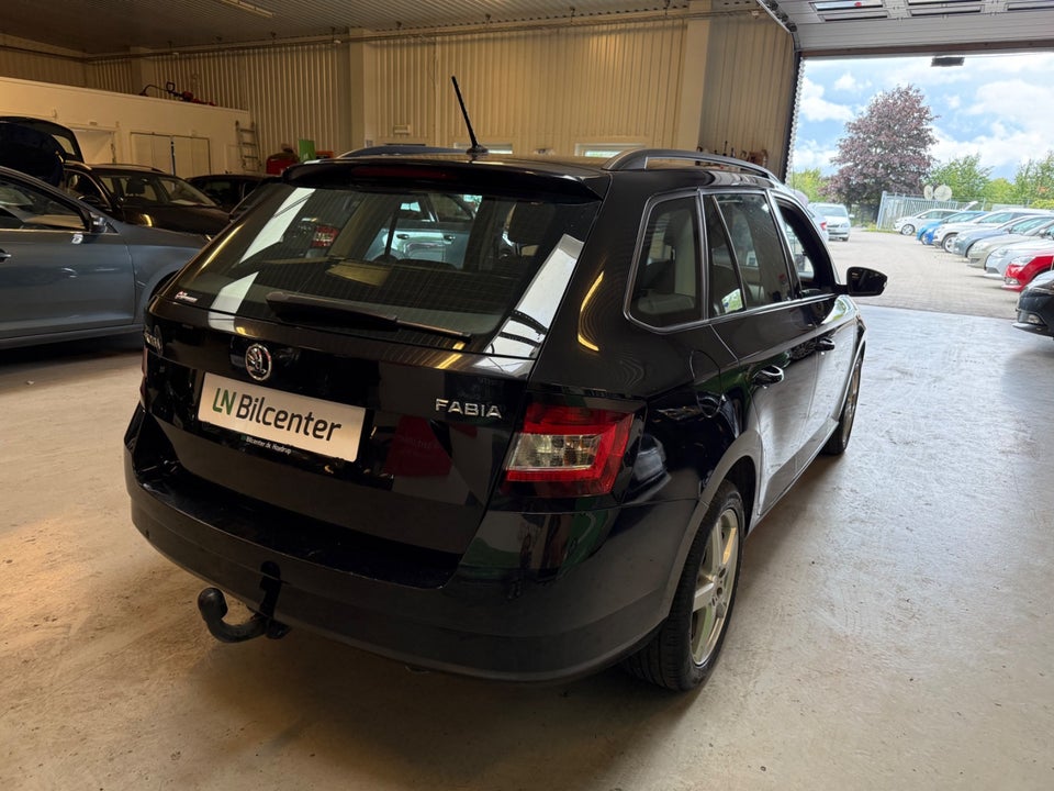 Skoda Fabia 1,0 TSi 110 Ambition Combi 5d