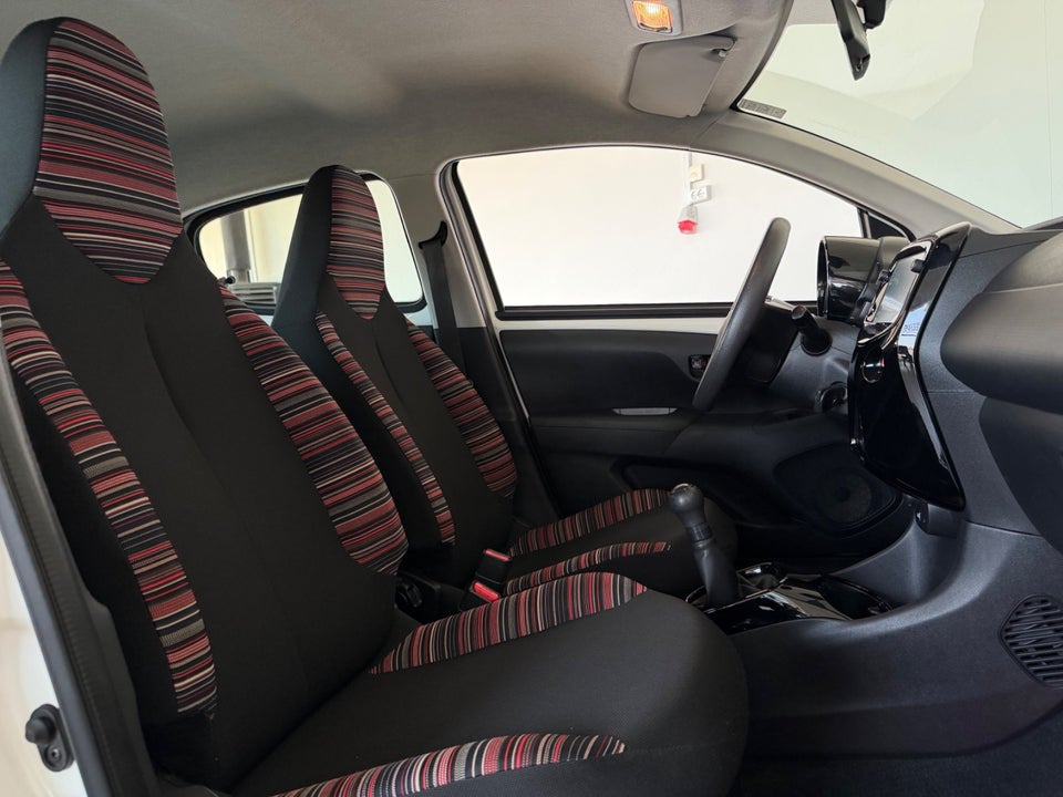 Citroën C1 1,0 VTi Feel 5d