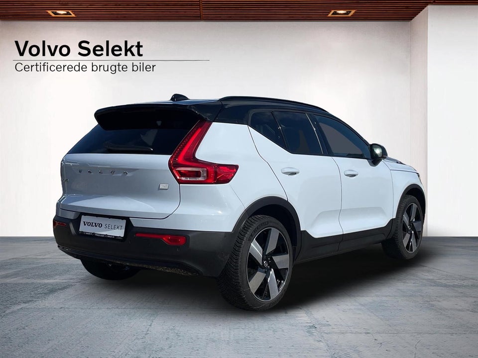 Volvo XC40 ReCharge Twin Ultimate 5d