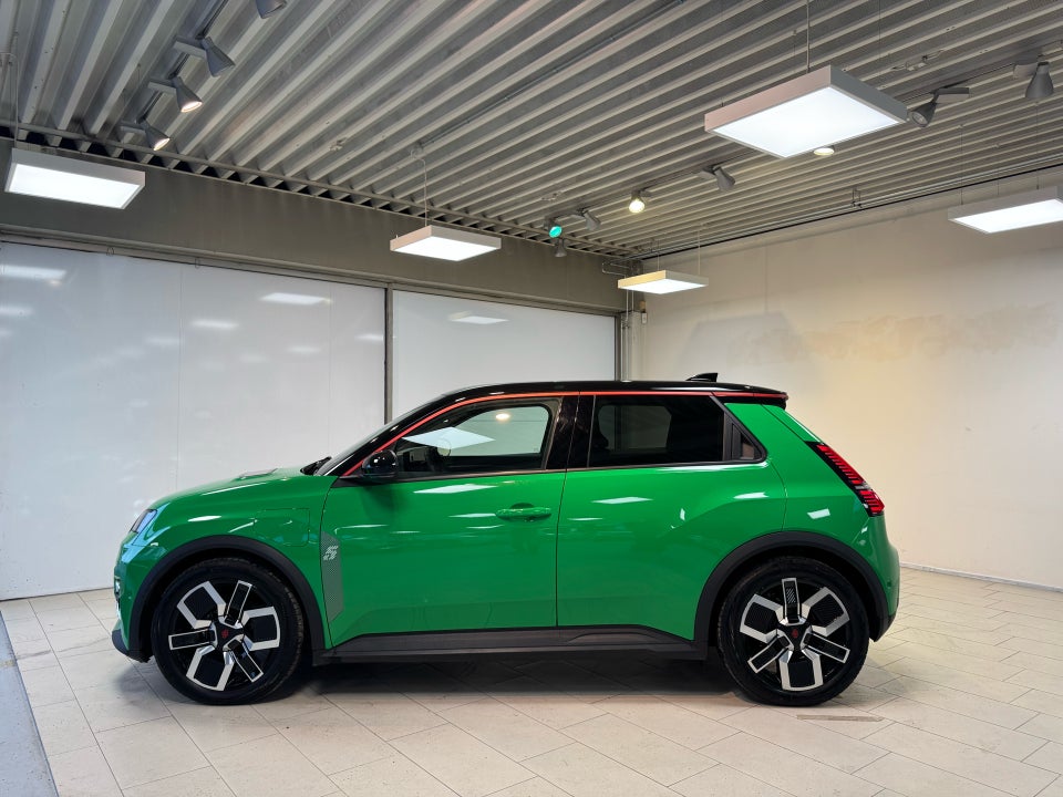 Renault 5 E-Tech 52 Techno 5d