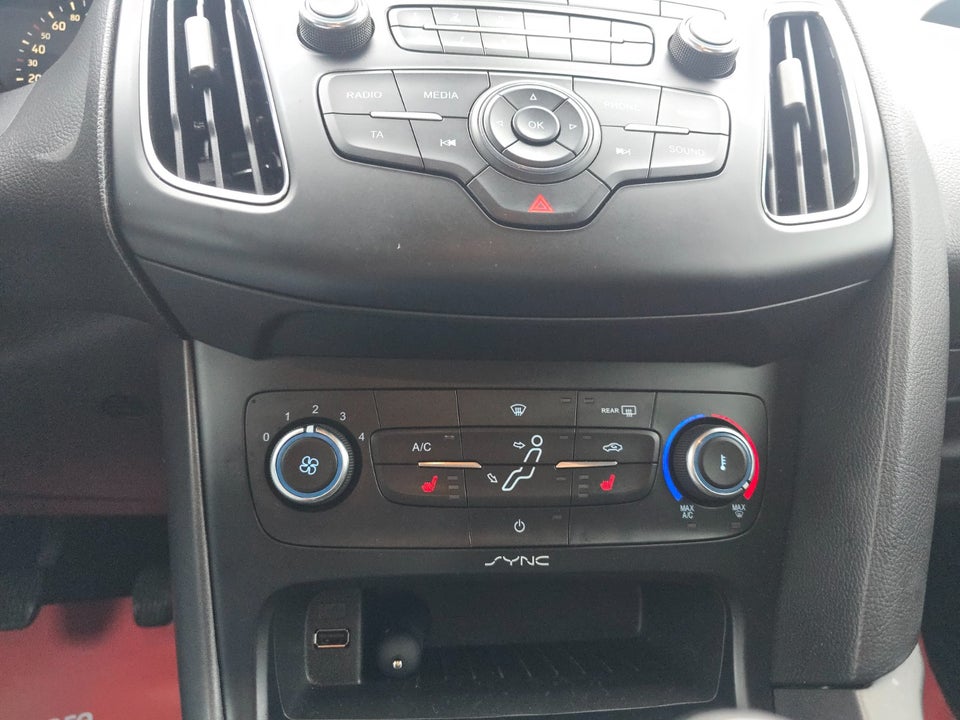 Ford Focus 1,0 SCTi 100 Titanium 5d