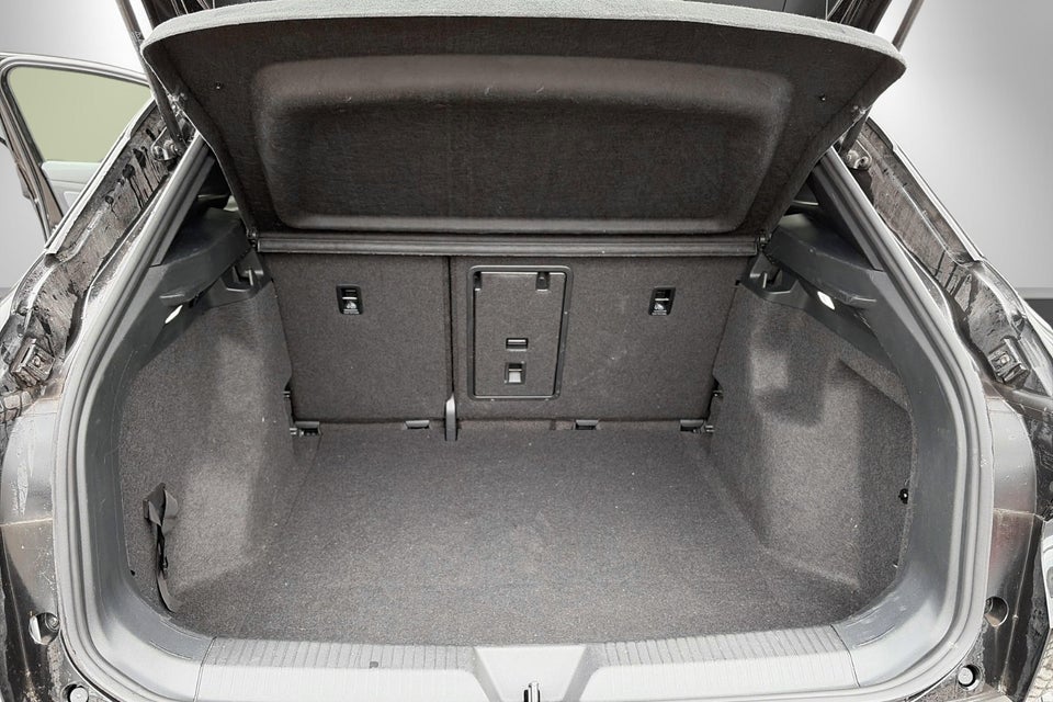 VW ID.4 52 Life 5d