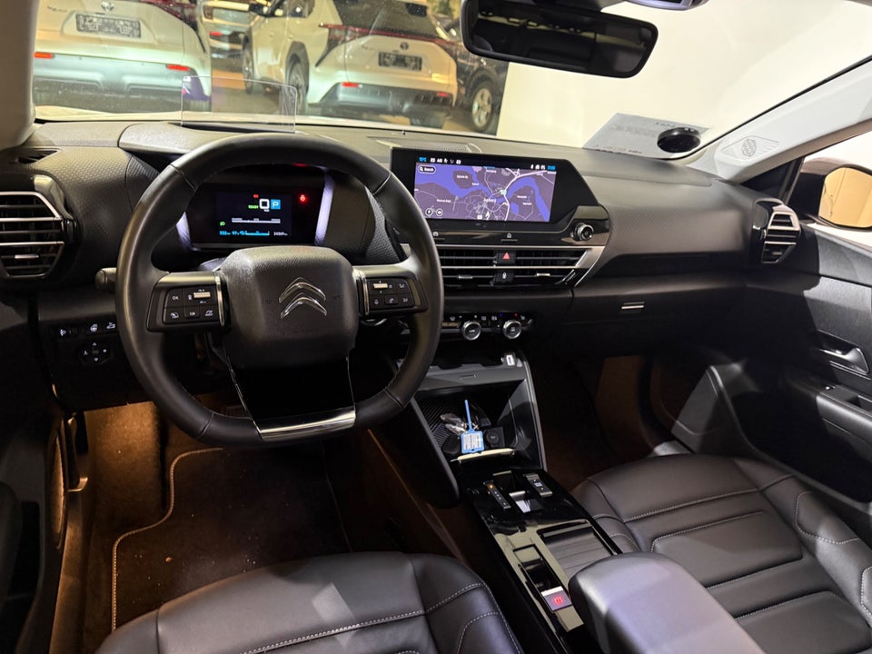 Citroën ë-C4 X 50 Shine Pack 4d