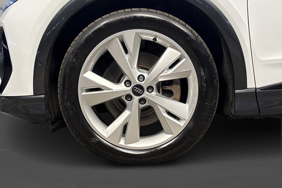 Audi Q4 e-tron 45 Progress 5d