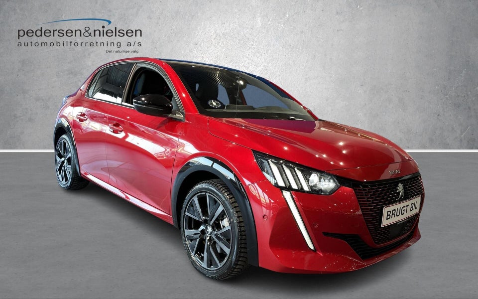 Peugeot e-208 50 GT 5d