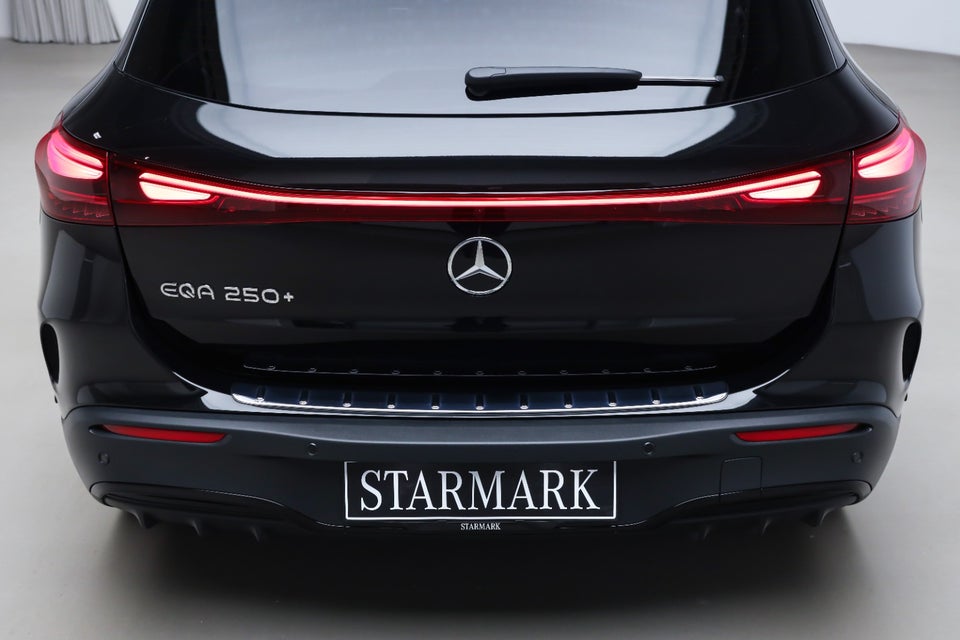 Mercedes EQA250+ AMG Premium 5d