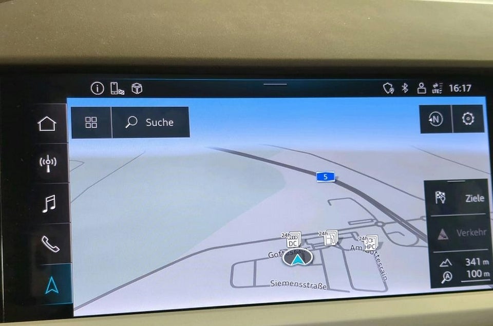 Audi Q4 e-tron 40 S-line 5d