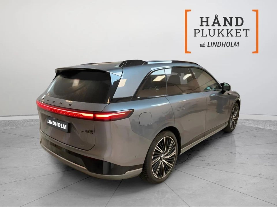 Xpeng G9 Performance 5d