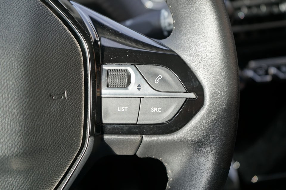 Peugeot 208 1,5 BlueHDi 100 Active Van 5d