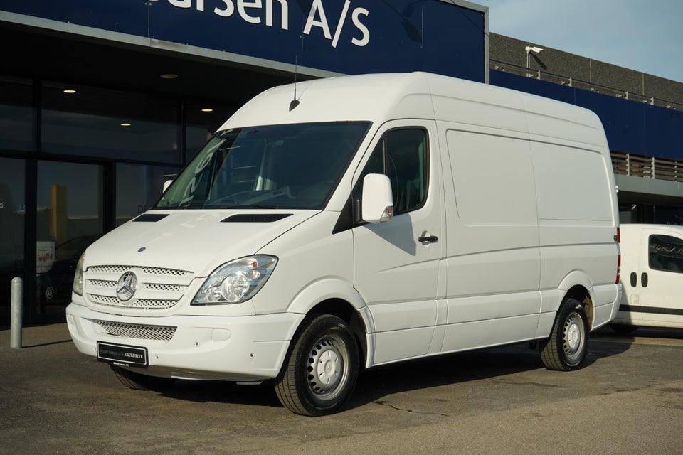 Mercedes Sprinter 316 2,2 CDi R2 Kassevogn aut. 5d