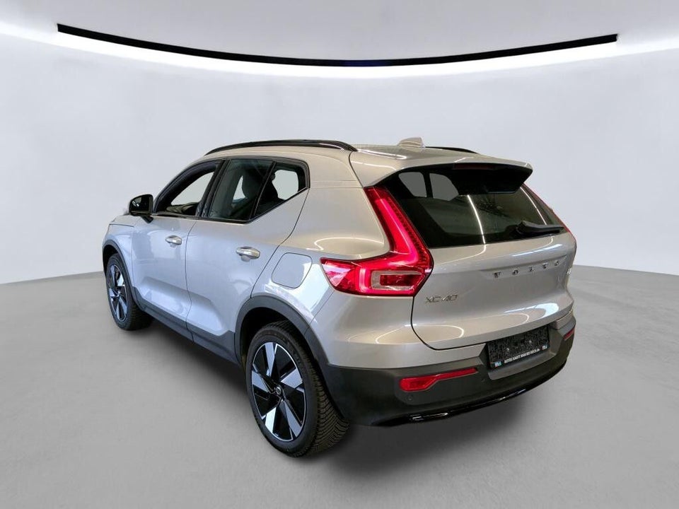 Volvo XC40 ReCharge Extended Range Plus 5d
