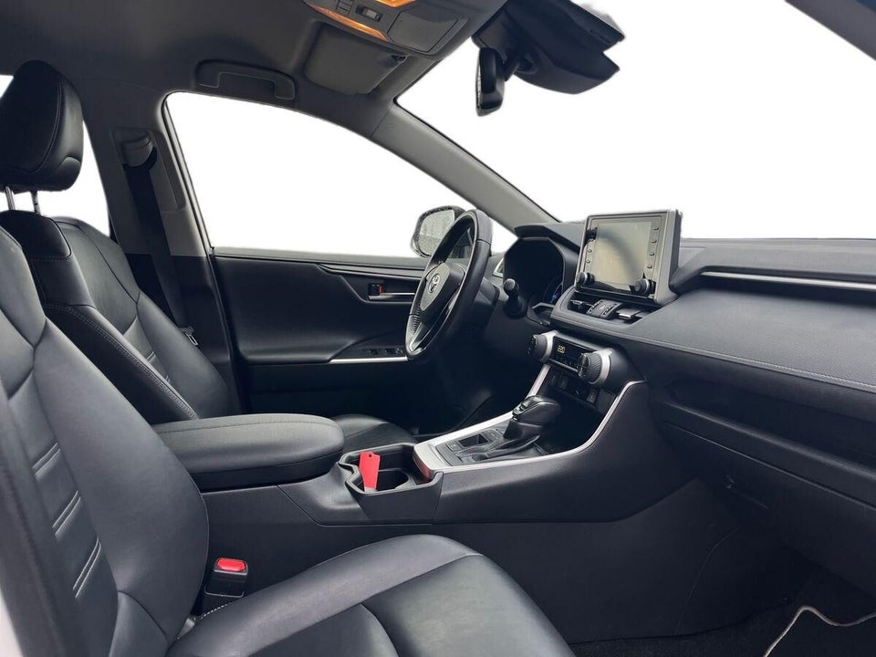 Toyota RAV4 2,5 Hybrid H3 Comfort MDS 5d