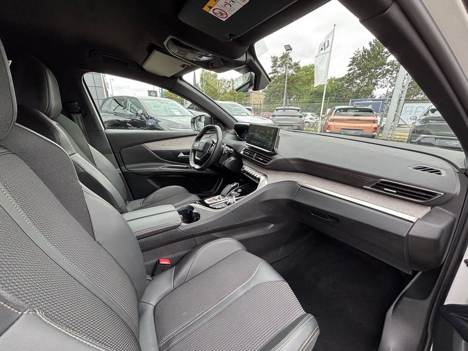 Peugeot 3008 1,6 Hybrid GT Black Pack EAT8 5d