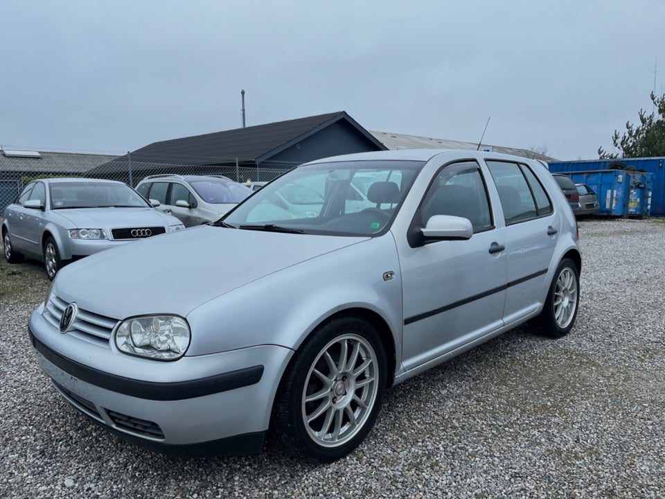 VW Golf IV 2,0 Trendline 5d