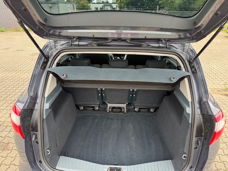 Ford C-MAX 1,6 SCTi 150 Titanium 5d