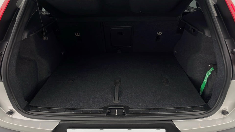 Volvo XC40 ReCharge Twin Ultimate 5d