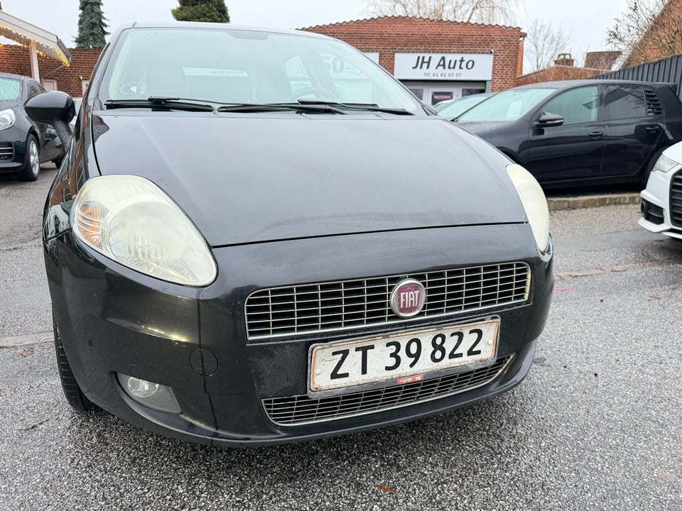 Fiat Grande Punto 1,4 Dynamic 5d