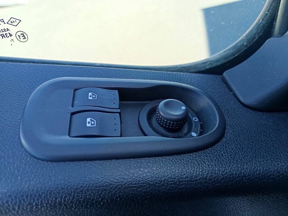 Renault Master III T35 2,3 dCi 145 L3 Db.Kab m/lad 4d
