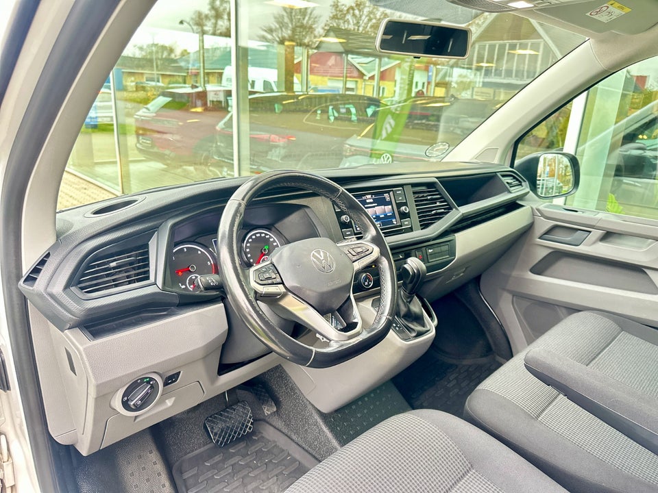 VW Transporter 2,0 TDi 150 Kassevogn DSG lang