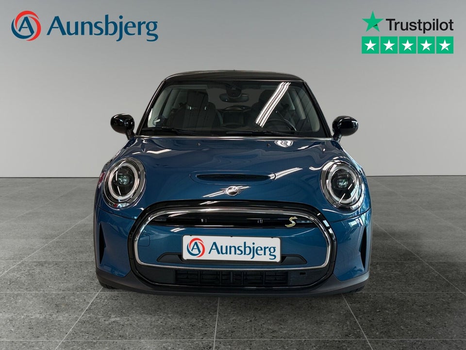 MINI Cooper SE Classic Trim 3d