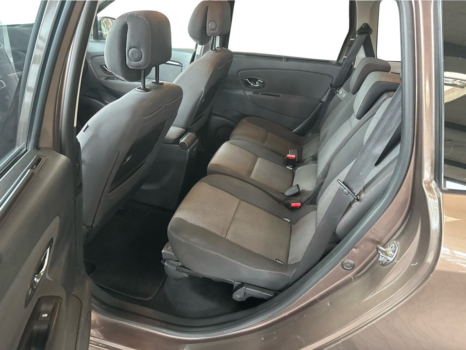 Renault Grand Scenic III 1,6 dCi 130 Expression 7prs 5d