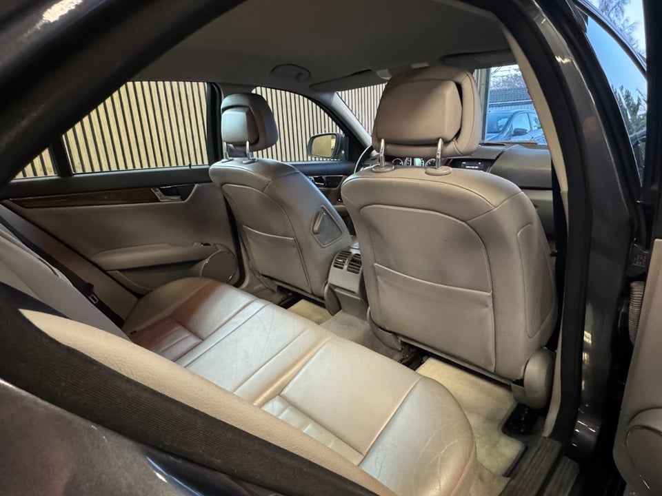 Mercedes C220 2,2 CDi Elegance aut. 4d