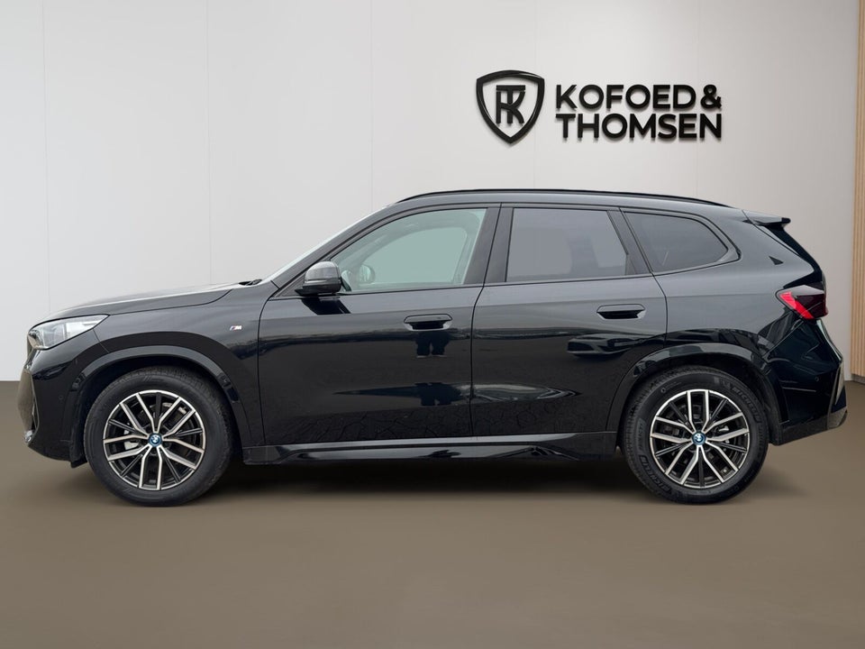 BMW iX1 eDrive20 Fully Charged M-Sport 5d