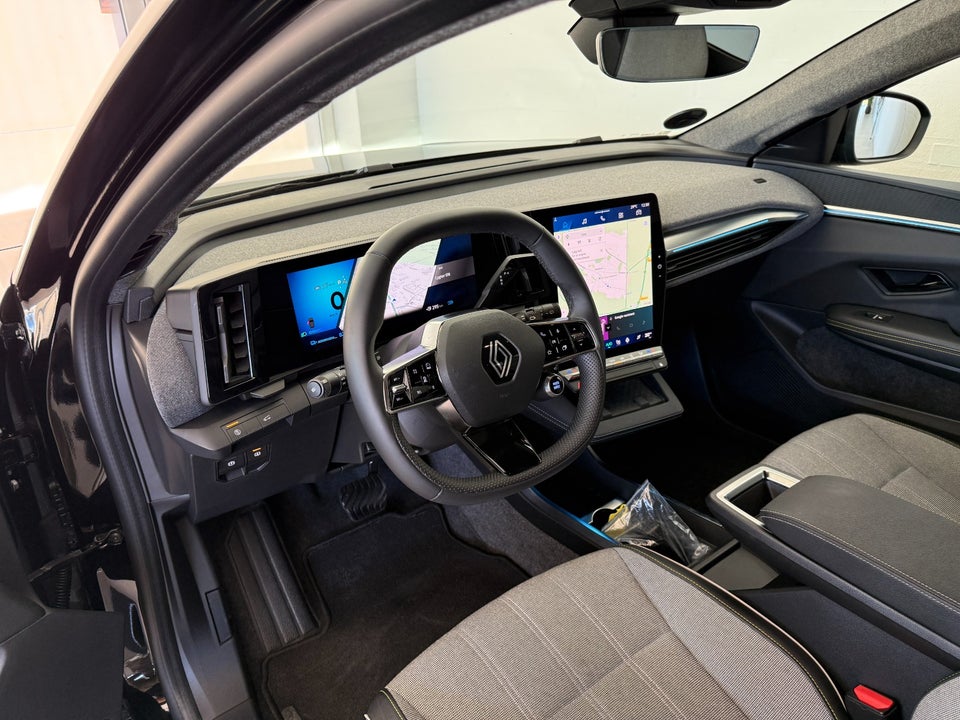 Renault Scenic E-Tech 87 Techno 5d