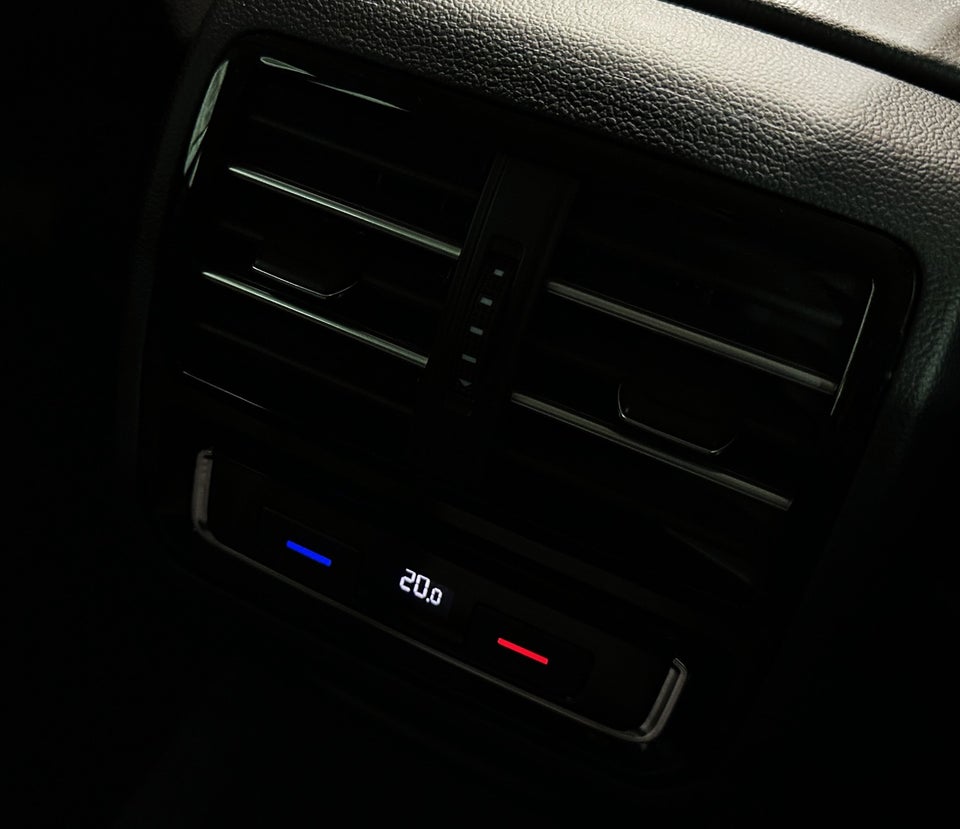 VW Passat 1,4 TSi 150 Highline Premium Variant DSG 5d