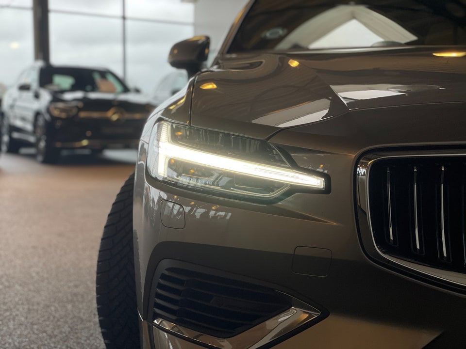 Volvo V60 2,0 T6 ReCharge Inscription aut. AWD 5d