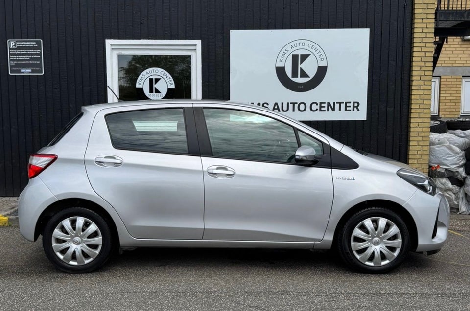 Toyota Yaris 1,5 Hybrid H2 Premium e-CVT 5d