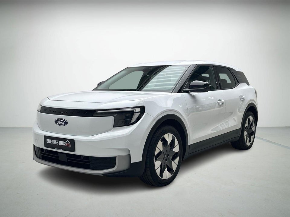 Ford Explorer 77 Premium Extended Range 5d