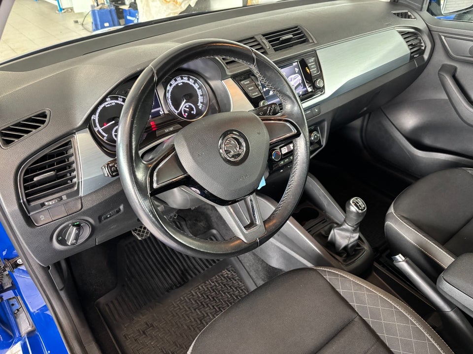 Skoda Fabia 1,0 MPi 60 Ambition Combi 5d