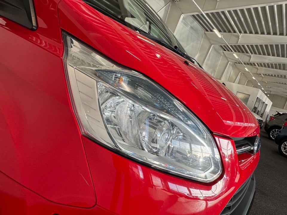 Ford Transit Custom 270S 2,2 TDCi 125 Trend Van 5d