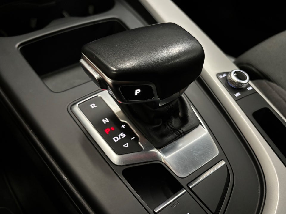 Audi A4 35 TFSi Prestige Avant S-tr. 5d