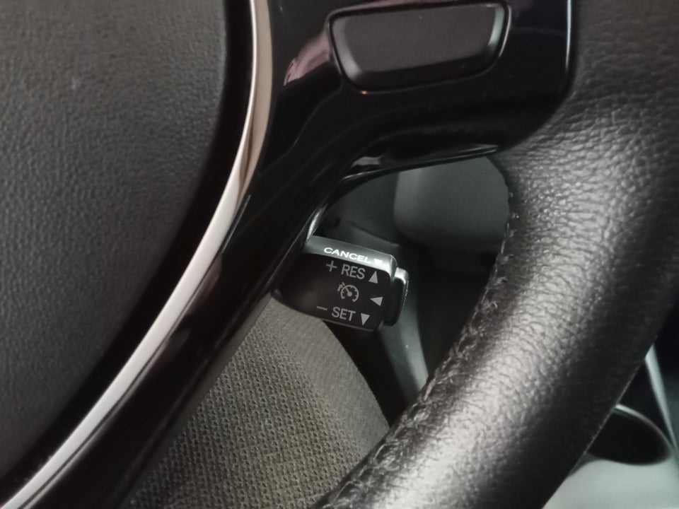 Toyota Aygo 1,0 VVT-i x-black 5d