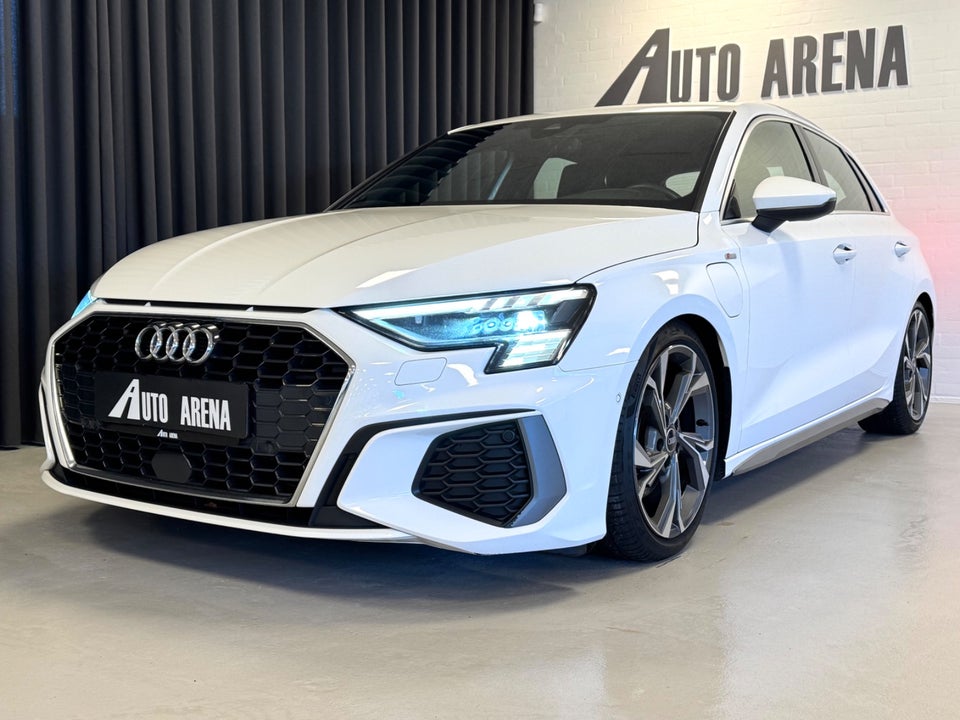 Audi A3 40 TFSi e S-line Sportback S-tr. 5d