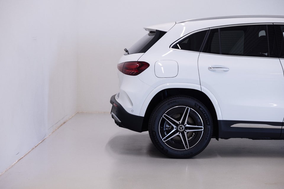 Mercedes EQA250+ AMG Premium 5d