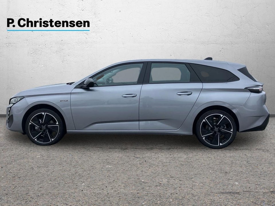 Peugeot e-308 54 Style SW 5d