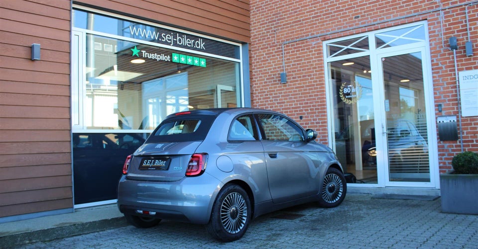 Fiat 500e 42 Icon Cabrio 2d