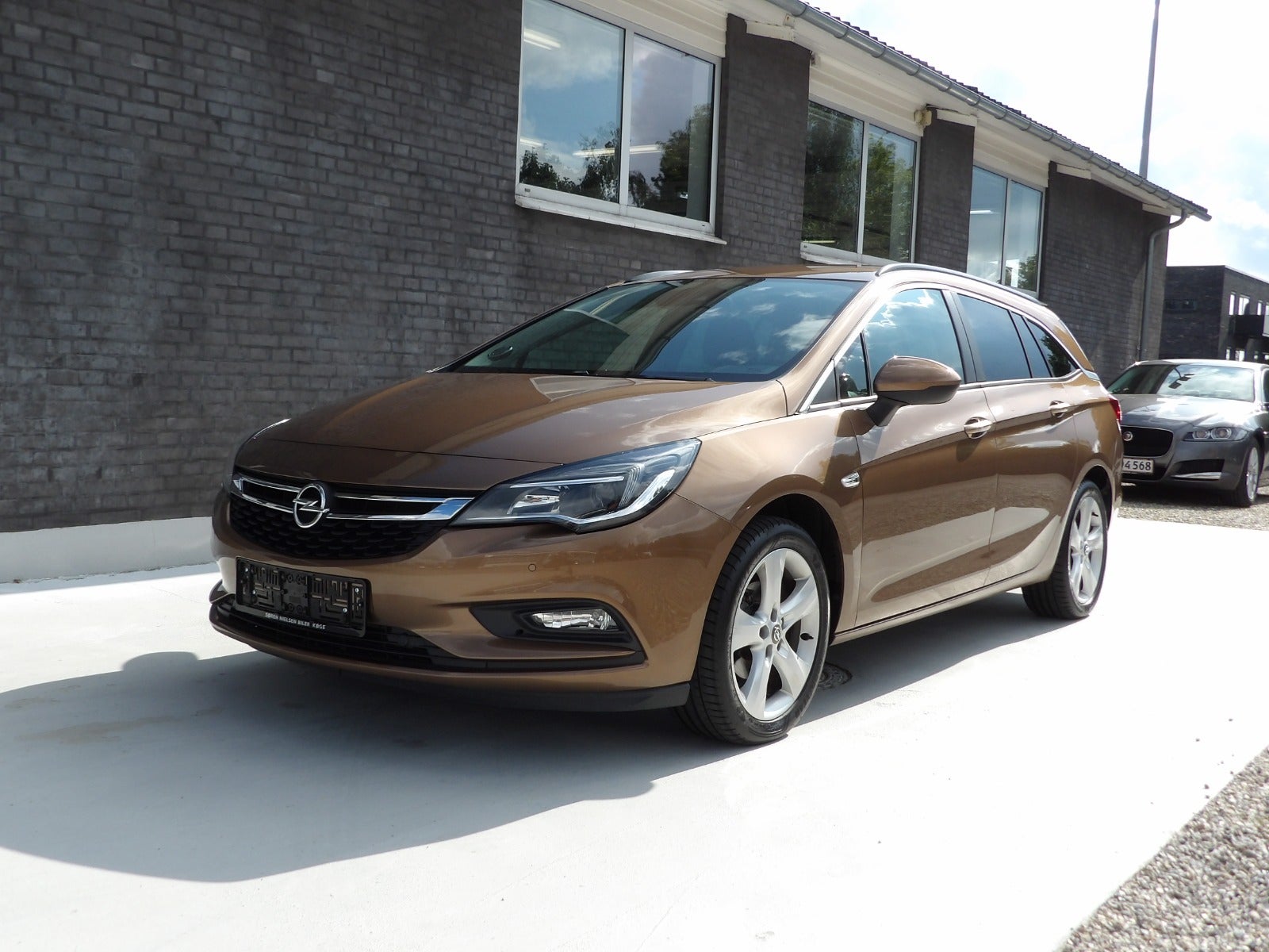 Opel Astra 1,4 T 150 Enjoy Sports Tourer 5d