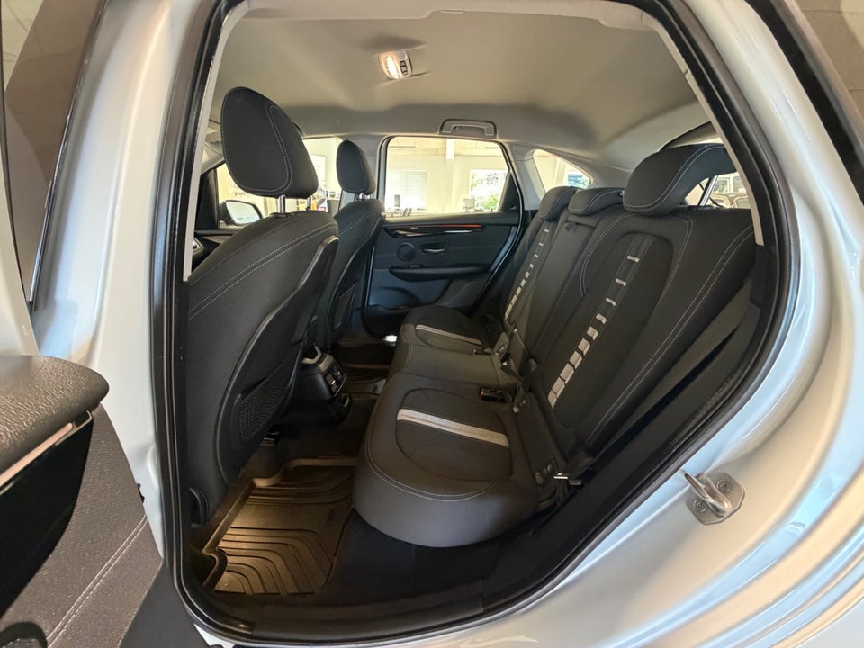 BMW 218d 2,0 Active Tourer aut. 5d