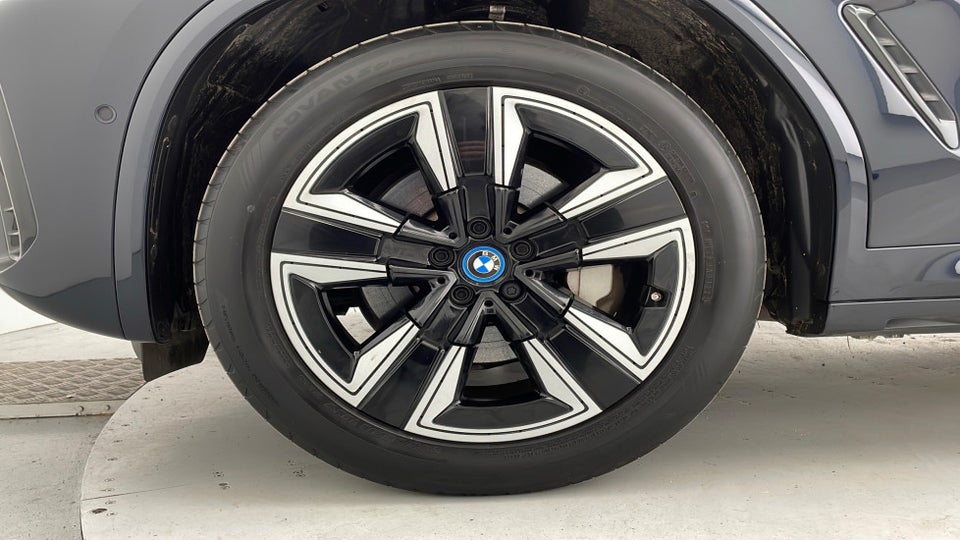 BMW iX3 Charged M-Sport 5d
