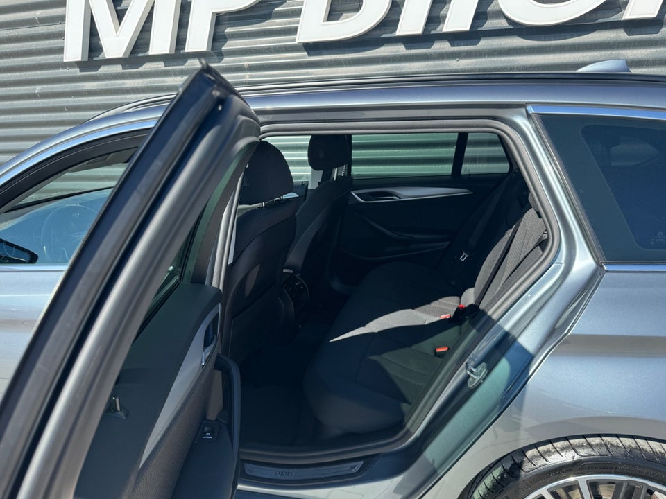 BMW 520d 2,0 Touring Sport Line aut. 5d