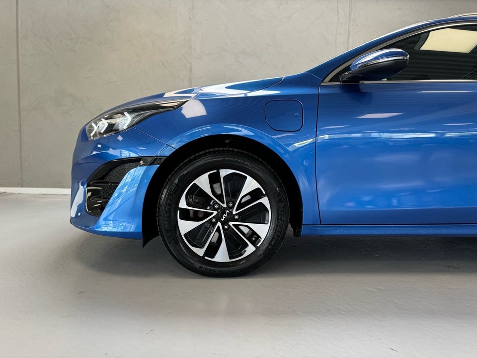 Kia Ceed 1,6 PHEV Prestige SW DCT 5d