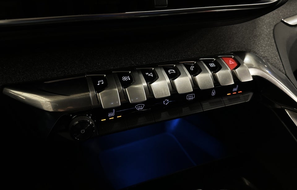 Peugeot 3008 1,5 BlueHDi 130 Allure EAT8 5d