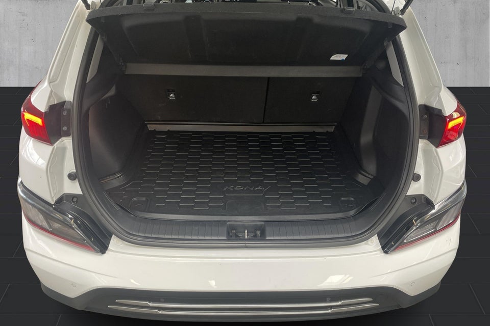 Hyundai Kona 64 EV Advanced 5d