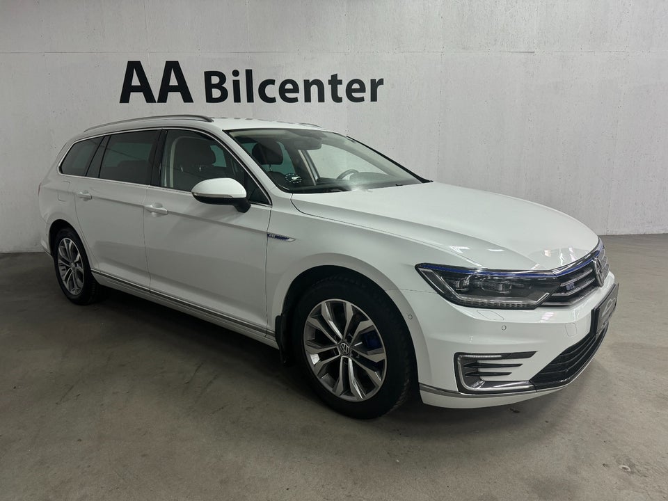 VW Passat 1,4 GTE Variant DSG 5d