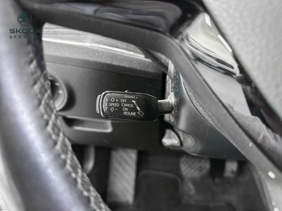 Skoda Superb 1,4 TSi iV Plus Combi DSG 5d